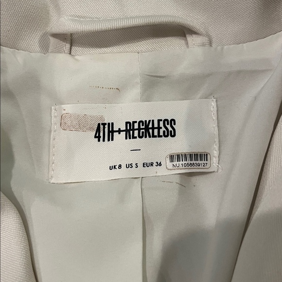 4th and reckless Elegant Cream Blazer Dress - Picture 4 of 9